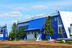 Zdanie fizkulturno ozdorovitelnogo kompleksa